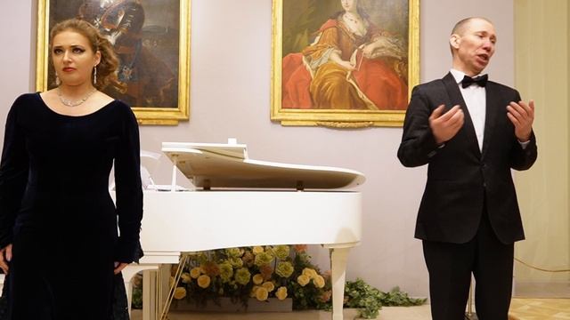 Руфат Низамов и Ольга Антипова исполняют дуэт Дона Паскуале и Норины. Фортепиано—Дмитрий Максименко
