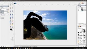 how to cut out objects from picture using gimp