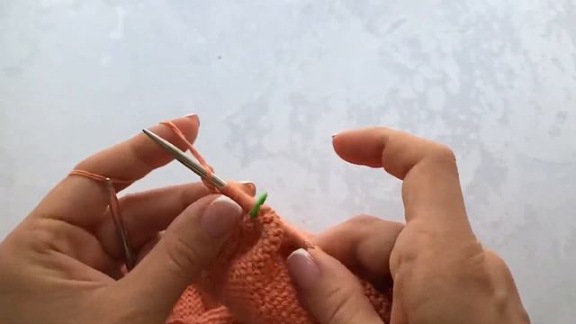 Укороченные ряды в цельновязанной планке. Как сделать так, чтобы планка не стягивала и не фалдила. смотреть онлайн