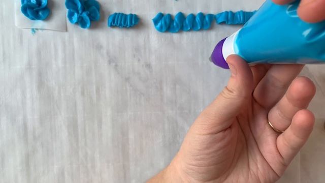 Piping tip and their designs - plus which are my favourite piping tips смотреть онлайн