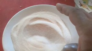 Наживка из джема манки и ванили для рыбалки.