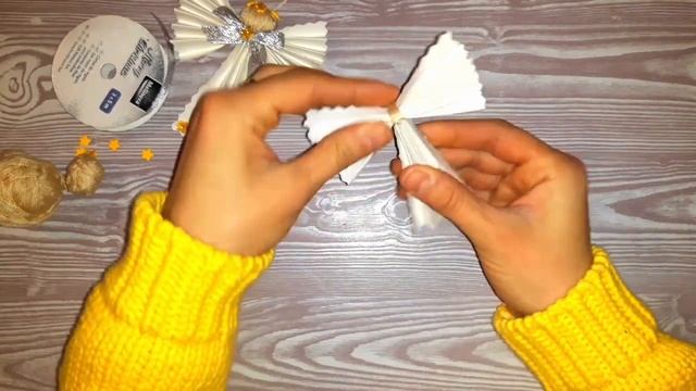 Cea mai simpla metoda-cum sa faci ingerasi din hartie sau carton##decoratiuni pt Craciun## смотреть онлайн
