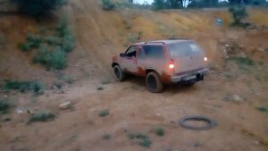 Nissan Terrano 1 2.7TD repowered turbo diesel sound HILL CLIMB 4x4 Extreme offroad Smoke Diesel