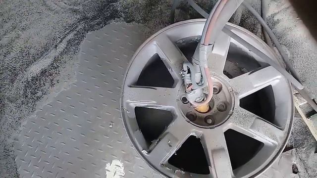 ....эскалейд...диски оригинал поодолжение. смотреть онлайн