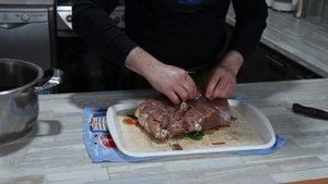 Мясо горячего копчения.