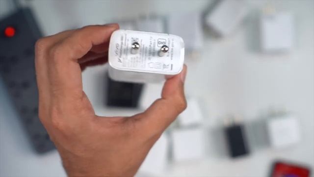 Don't Buy The Wrong Charger For Your Phone! Best 20W, 45W Chargers смотреть онлайн