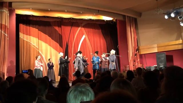 "Ойся ты ойся!". Ансамбль "Братина" в ЦДРИ. смотреть онлайн