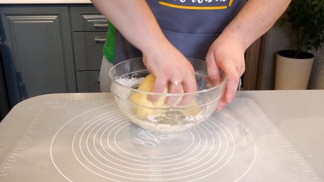 ЛАМАНЦІ на Маковея | Давній український рецепт традиційних шуликів на Медового спаса/КОРЖІ З МАКОМ смотреть онлайн