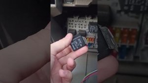 Работа стеклоподъёмников без ключа зажигания на Калина 1.