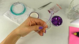 DIY ИДЕИ ДЛЯ ПОДАРКОВ | БРАСЛЕТ С ЖИДКОСТЬЮ и блестками | УКРАШЕНИЯ своими руками + ПРИЗ!