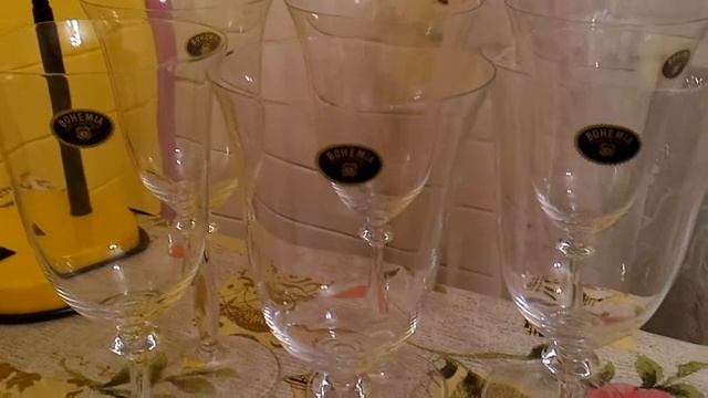 Купил у населения бокалы Богемия смотреть онлайн