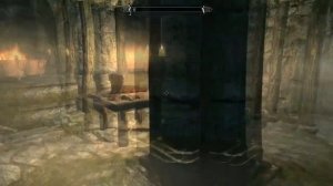 Skyrim - "Jesters Clothing" Free JESTER OUTFIT Dark Brotherhood "The Cure for Madness" (LOCATION)