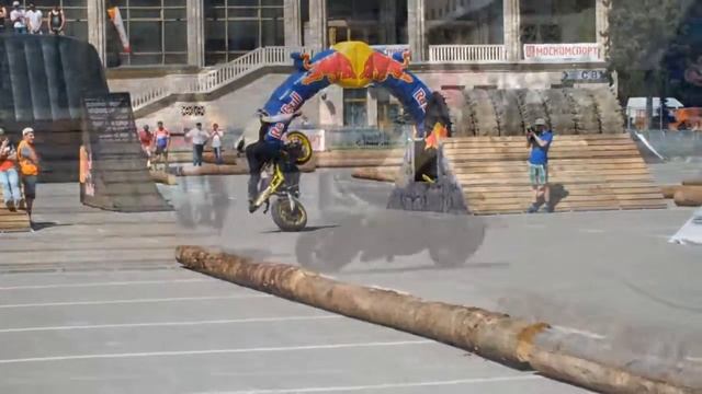 Лужники-видео,праздник спорта,мотофристайл
