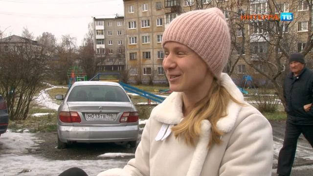 С мусорных площадок убирают ёмкости для крупногабарита. смотреть онлайн