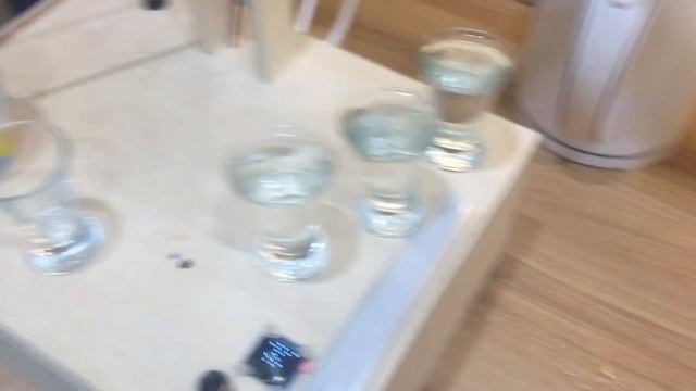 Наливатор.Аппарат для разлива водки.