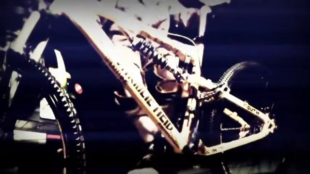 Mountain Bike Video - Meshuggah! New Millenium Cyanide BIKE