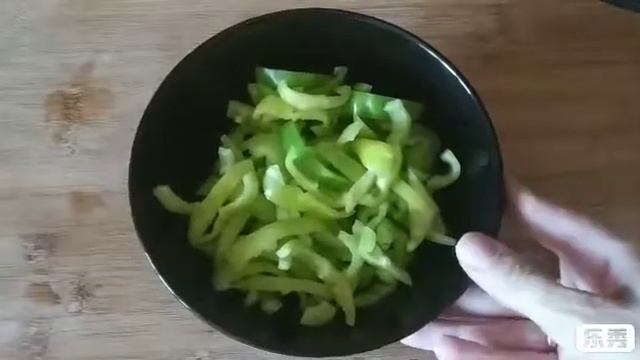 Мясо по-тайски. Свинина ПО - ТАЙСКИ смотреть онлайн