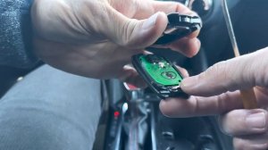 2023 Chevrolet Trailblazer How to replace key fob battery / remote