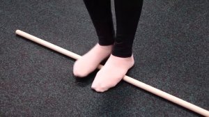 Какие упражнения делать при плоскостопии. Узнайте в видео за 1 минуту!