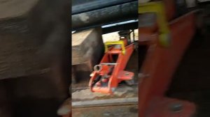 из зачего идёт вибрация руля,стуки в подвеске