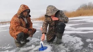 Зимняя рыбалка на жерлицы. Открытие сезона зимней рыбалки на щуку!!!