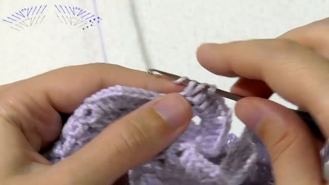 Манишка крючком | Как связать манишку крючком