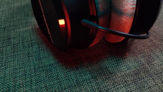 舒伯乐 Superlux HD330 Pro半封闭式监听耳机 смотреть онлайн