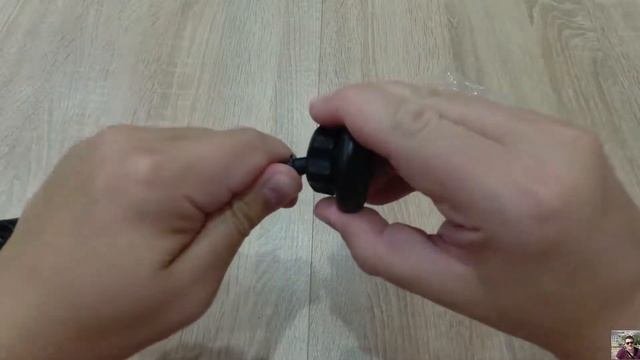 Universal Magnetic Phone Holder  / Универсальный магнитный держатель для телефона