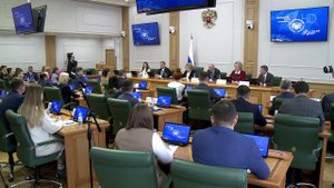 Валентина Матвиенко встретилась с победителями Всероссийского конкурса молодежных авторских проектов