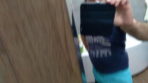 Повесили зеркало в ванной на конусы