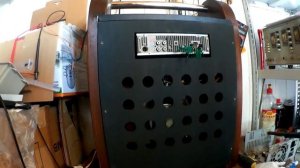 Самодельный БУМБОКС. Стильная ретро колонка с автомагнитолой. Встроенная антенна FM.