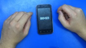 Смартфон DNS S4004M 4" 4Gb Black
