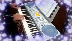 Учусь играть на синтезаторе. (Старые мелодии)