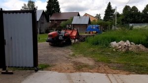 Выравнивание участка почвофрезой после плуга