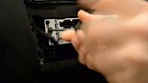 Снятие и замена головного устроства (магнитолы и монитора) BMW F20