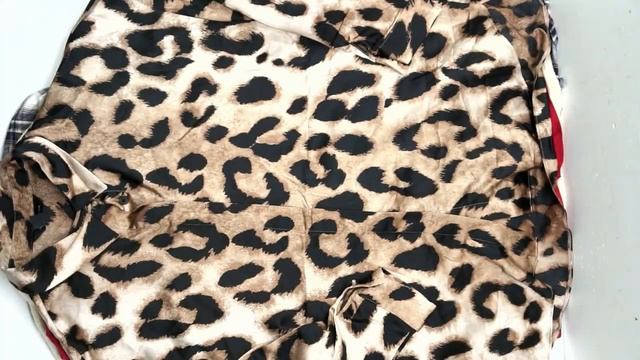 Мешок № 8832. Блузки Женские дл. рукав Супер-Крем, Швейцария. Арт 3675. Вес 17,6 кг. Кол-во 105 шт. смотреть онлайн