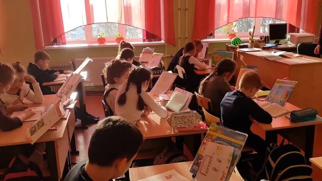 Иванова В Г 2А читательская грамотность смотреть онлайн