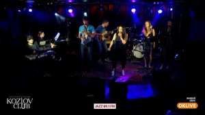 Ксения Коробкова ( Голос 5 )