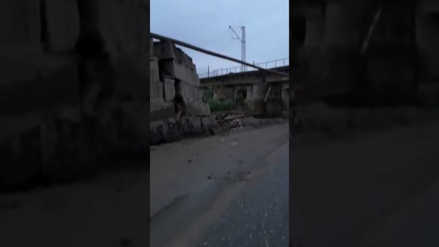 последствия дождя, упала стена под мостом, г ХАСАВЮРТ