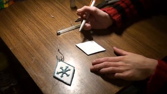 [DIY] #1 САМОДЕЛЬНЫЕ ИГРУШКИ НА ЁЛКУ!!! смотреть онлайн