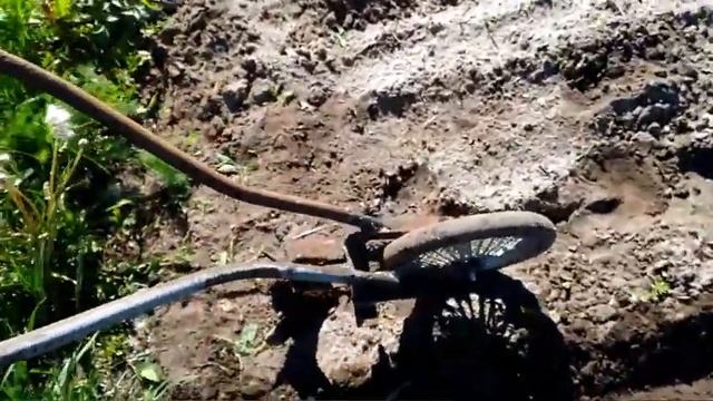 Прополка и окучивание огорода.Полезная самоделка.