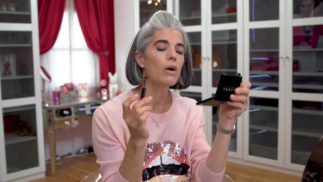 FULLER LIPS FOR OLDER WOMEN | Nikol Johnson смотреть онлайн