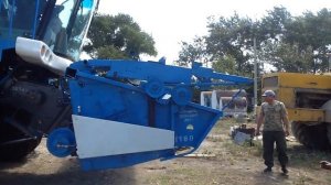 Комбайн зерноуборочный Агромаш 3000