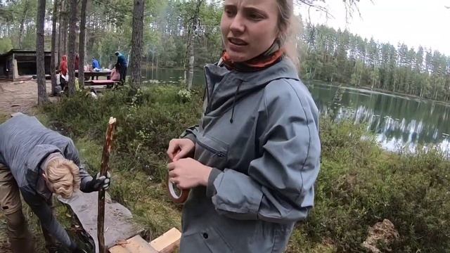 Финляндия: выходные на кемпинге у озера рядом с Суоненьоки, баня на камнях и фаер шоу [24 июля 2021 смотреть онлайн