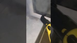 мою окна парогенератором Кëрхер