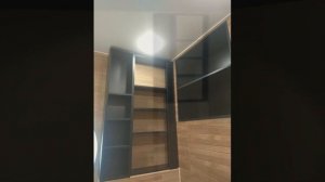 Шкаф над инсталляцией