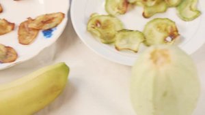 СДЕЛАЛИ ЧИПСЫ ИЗ БАНАНА, МОРКОВКИ, ОГУРЦА. ЭКСПЕРИМЕНТИРУЕМ  КАК @OffDuchess .