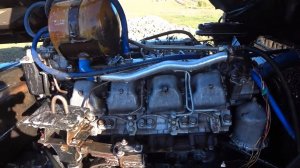 Я МОЮ ДВИГАТЕЛЬ ДЕШЁВЫМ СРЕДСТВОМ ЗА 220 РУБЛЕЙ И НЕ ПАРЮСЬ !))