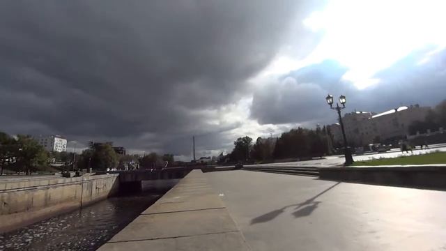 Звук водопада плотинка Екатеринбург Live Stereo смотреть онлайн