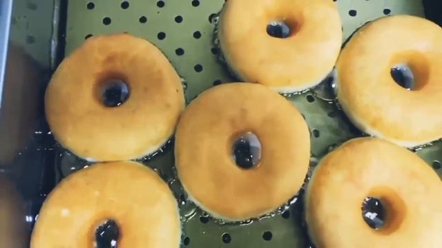 6 часов приготовления самых вкусных и ароматных пончиков в 20-ти секундах видео смотреть онлайн